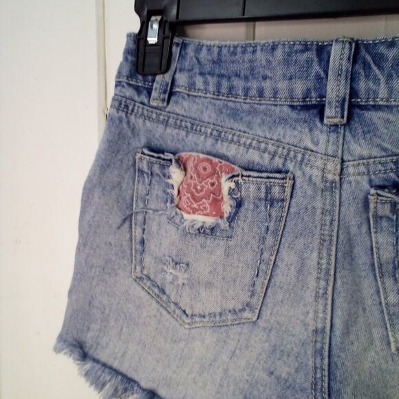 Indigo Rein Denim Shorts Juniors 1 Cut-off Raw Hem Distressed Plaid Festival - Picture 13 of 16